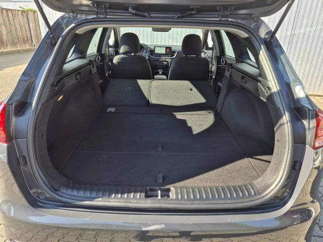 Kia Ceed / cee'd