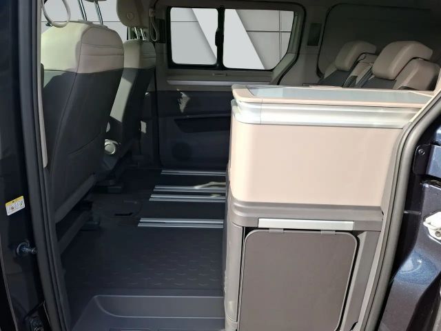 Volkswagen T7 California