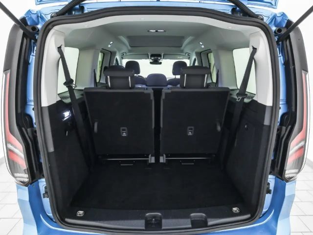 Ford Grand Tourneo