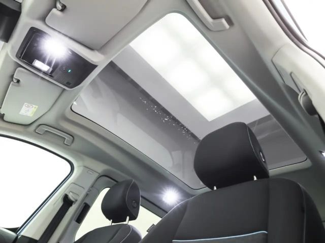 Ford Grand Tourneo