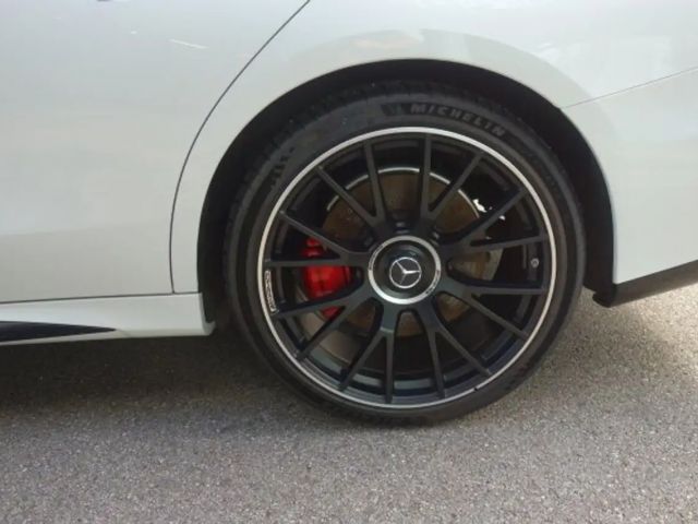 Mercedes-Benz E 53 AMG