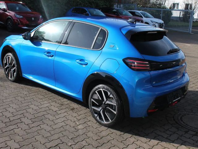Peugeot e-208
