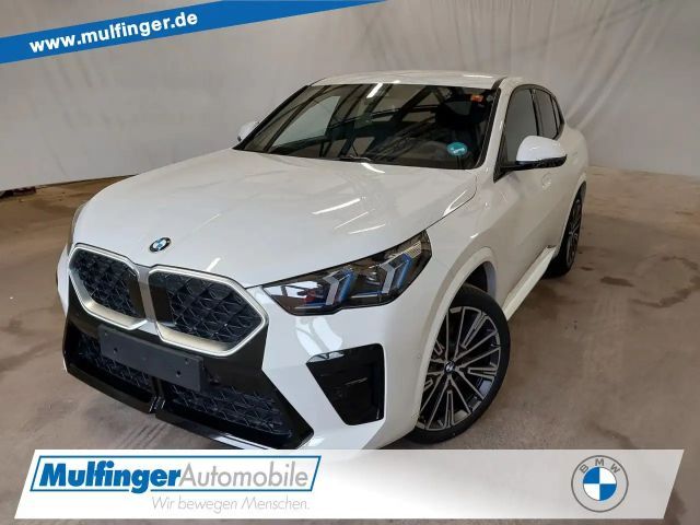 BMW X2 s20i M Sport HUD AktivS.SuView.ACC HK.AHK 20" 2025 Benzine
