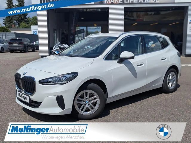 BMW 220 i ActiveT.Kamera Live-Widescreen Ad-LED AHK PDC 2023 Benzine