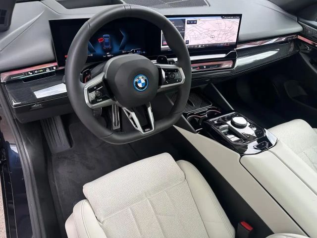 BMW 550
