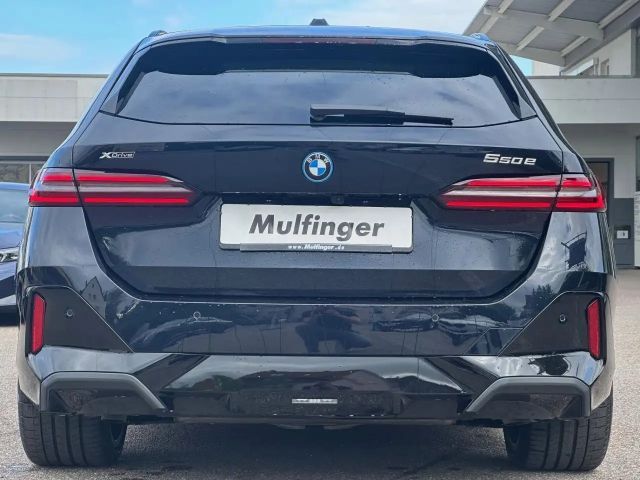 BMW 550