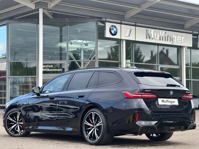 BMW 550