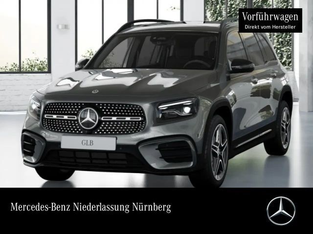 Mercedes-Benz GLB 220 4M AMG+NIGHT+PANO+360°+AHK+MULTIBEAM+19" 2026 Benzine