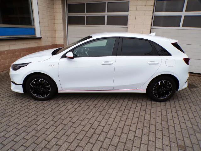 Kia Ceed / cee'd