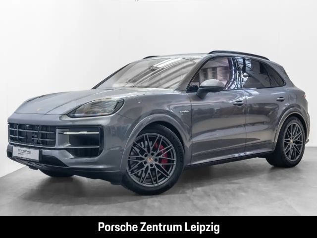Porsche Cayenne S E-Hybrid SportDesign Massage HD Head-Up HA-Lenku 2025 Hybride / Benzine