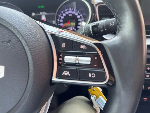 Kia Ceed / cee'd
