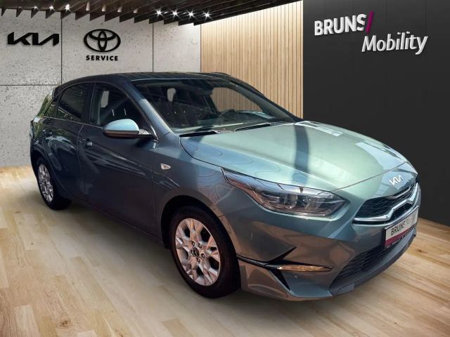 Kia Ceed / cee'd