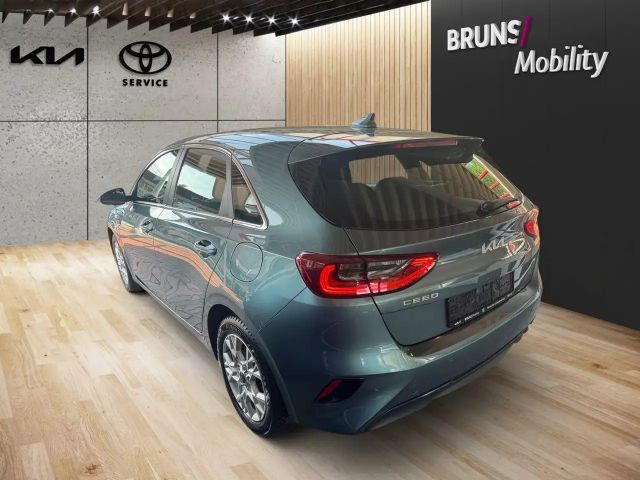 Kia Ceed / cee'd