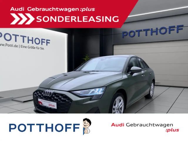 Audi A3 30 TFSI NAVI+ KAMERA SITZHZG PDC KL 2025 Benzine