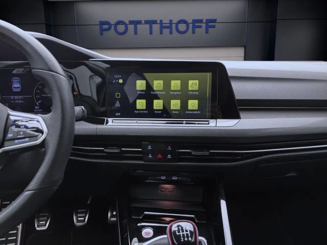Volkswagen Golf GTI