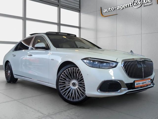 Mercedes-Benz S 680 4M Maybach /elek.Fondtüren/4Sitzer/NP270T€ 2024 Benzine