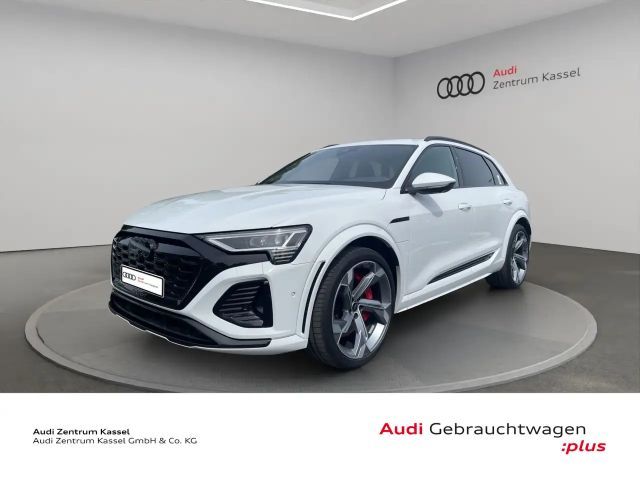 Audi SQ8 e-tron quattro Matrix B&O Pano HuD AHK 360° 2023 Elektrisch