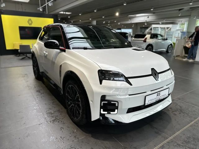 Renault R 5