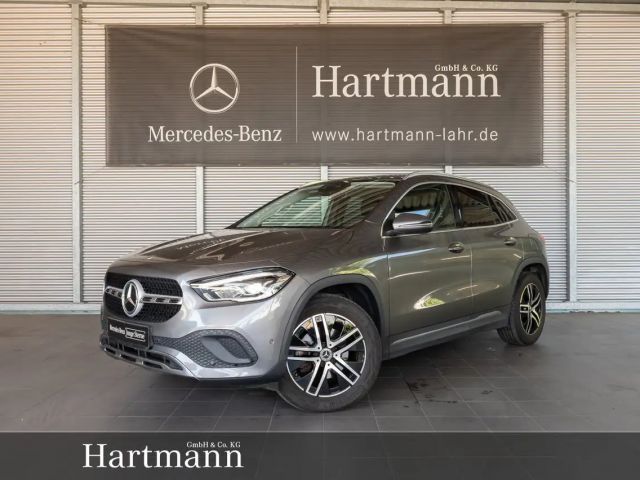 Mercedes-Benz GLA 180 GLA 180 d Progressive Klimaautomatik LED Kamera BC 2021 Diesel
