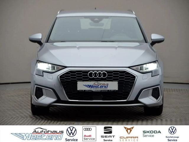 Audi A3 Sportback advanced 35 TDI 110kW DSG Navi 2022 Diesel