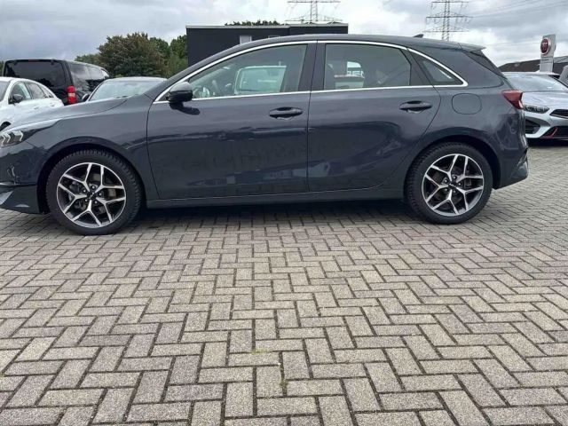 Kia Ceed / cee'd