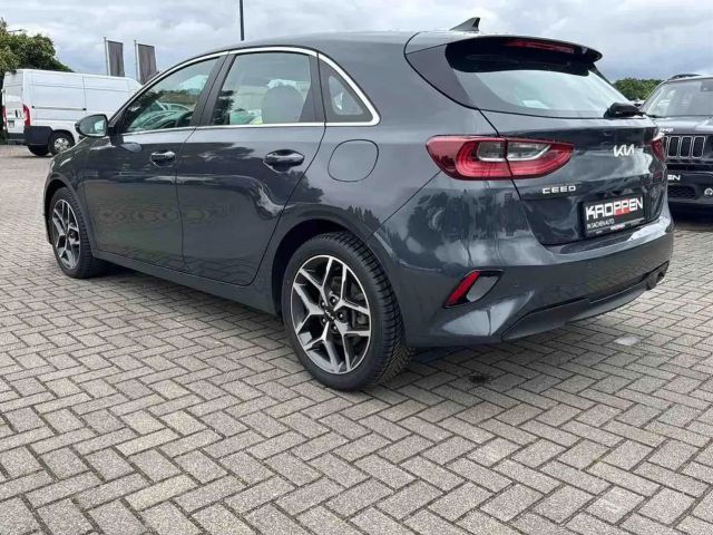 Kia Ceed / cee'd