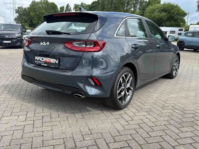 Kia Ceed / cee'd