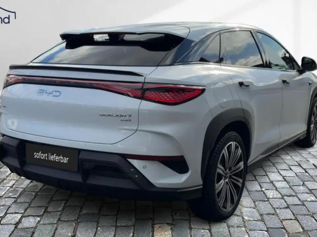 BYD Sealion 7