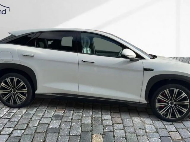 BYD Sealion 7