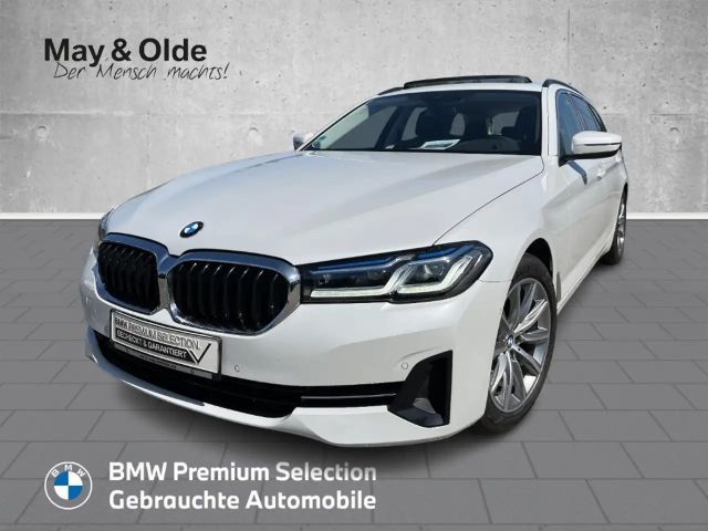 BMW 520 d Touring Laser Pano HuD Kamera Komfortsitze 2024 Diesel