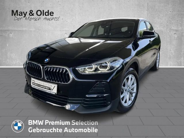 BMW X2 sDrive18i Automatik LED Navi Harman/Kardon 2022 Benzine