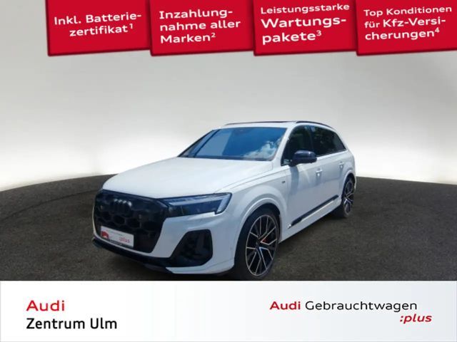 Audi Q7 S-Line TFSI e qu  22 AHK PANO NACHTSICHT 2025 Hybride / Benzine