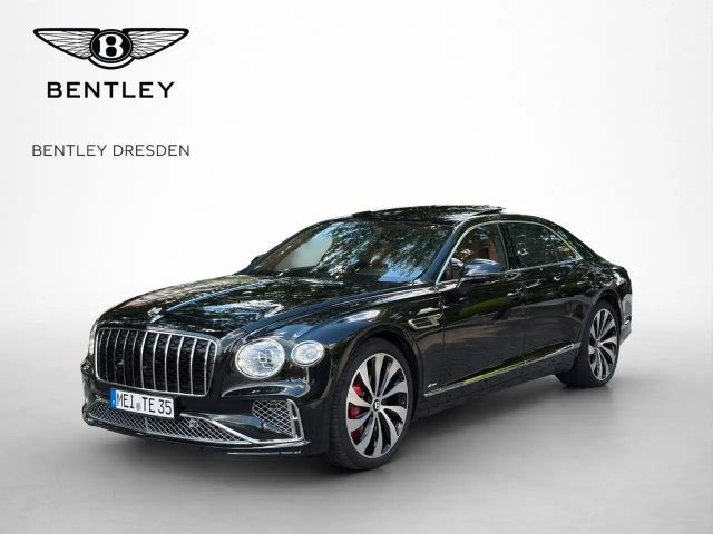 Bentley Flying Spur Azure 2026 Hybride / Benzine
