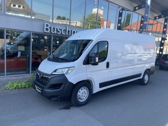 Opel Movano-e