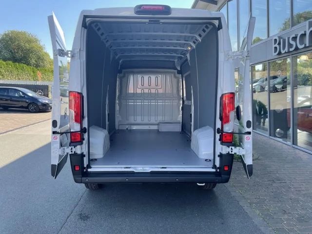Opel Movano-e