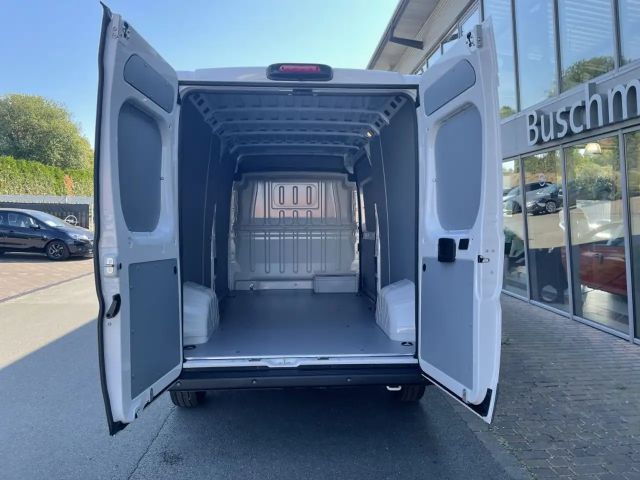 Opel Movano-e