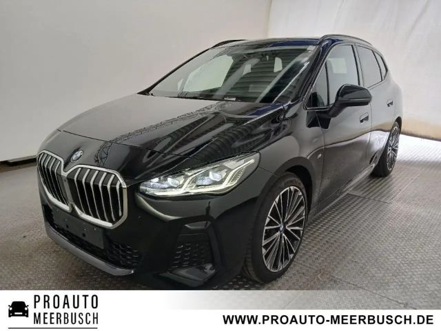 BMW 218 i Active Tourer M Sport AHK/HEADUP/360°/PANO 2025 Benzine