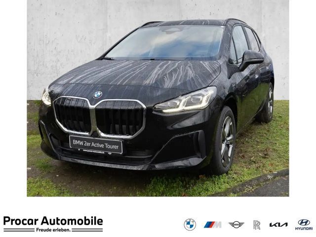 BMW 218 i ACC AHK RFK NAVI LED Sound Syst. PDC V+H 2026 Benzine