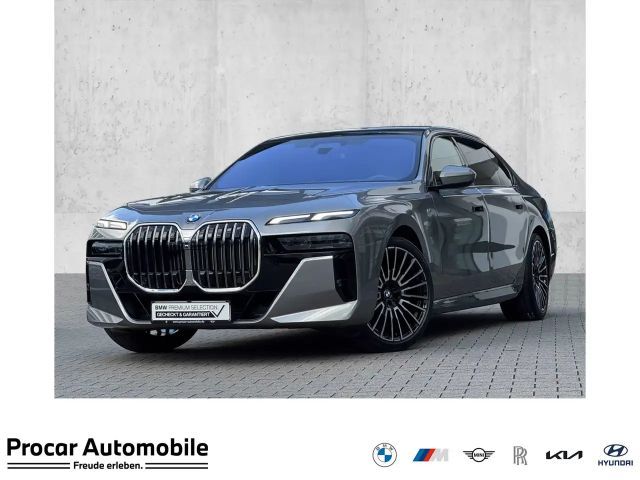 BMW 740 d xDrive M Sport SkyLounge DA/PA Prof B&W AHK 2025 Diesel