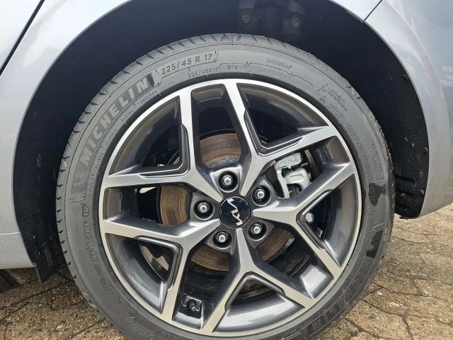 Kia Ceed / cee'd