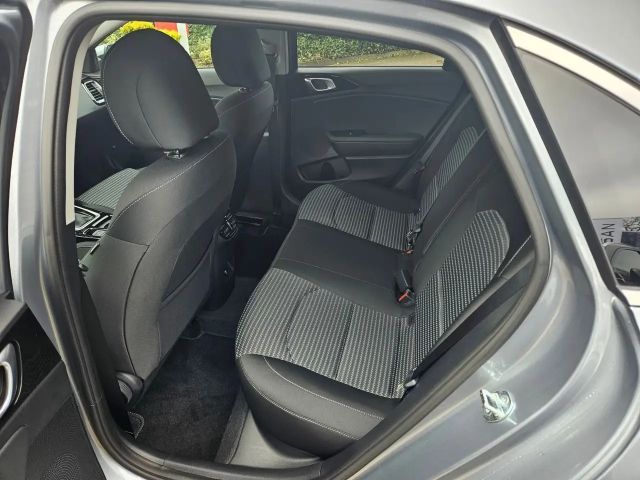 Kia Ceed / cee'd