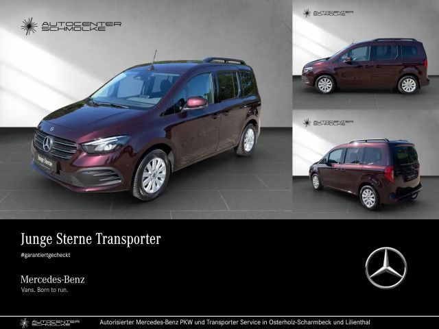 Mercedes-Benz T-Klasse T 180 PROGRESSIVE*NAVI*RFK*LED*AHK*TOTWINKELASS. 2025 Benzine