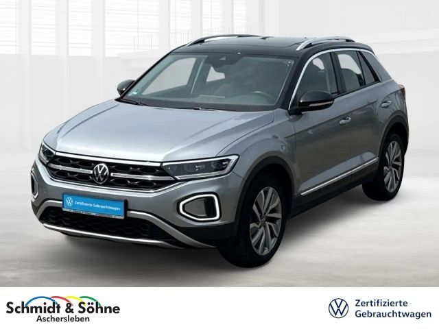 Volkswagen T-Roc Style 1.5 TSI DSG MATRIX, DACH, AHK, TOTW Klima 2022 Benzine