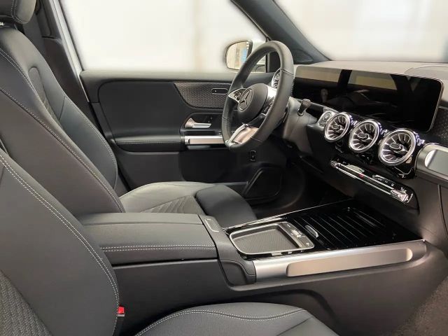 Mercedes-Benz EQB 250