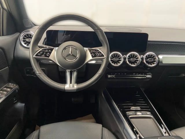Mercedes-Benz EQB 250