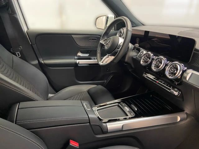 Mercedes-Benz EQB 250