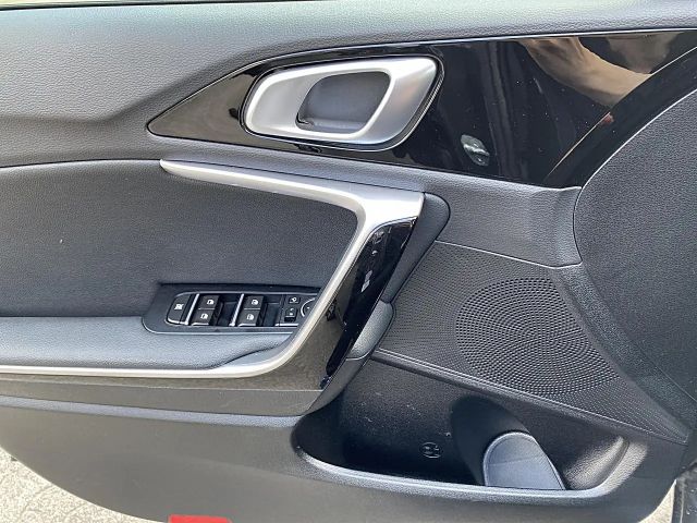 Kia Ceed / cee'd