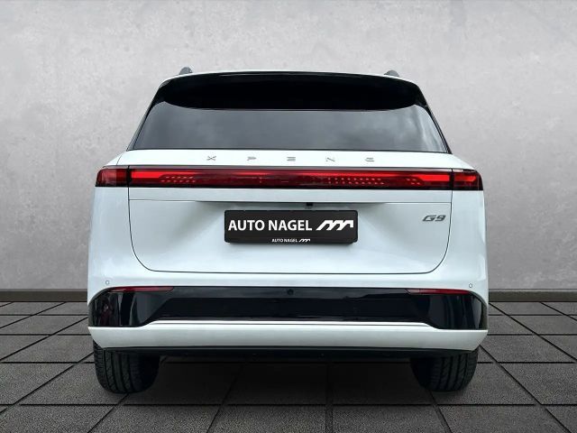 Xpeng G9