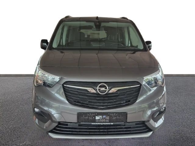 Opel Combo-e Life
