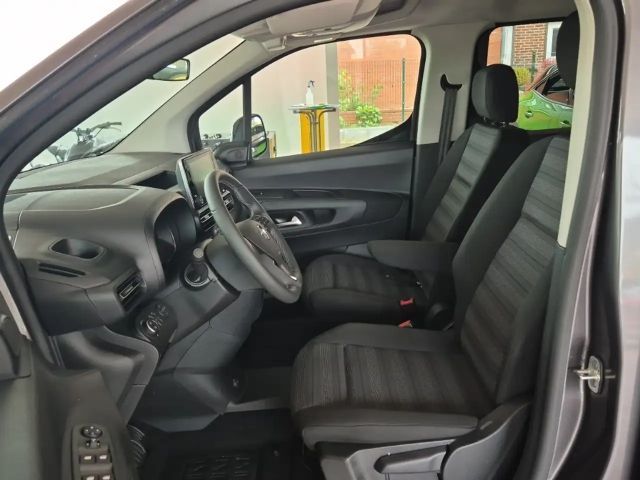 Opel Combo-e Life